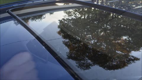 How to Manually Close a Defective Sliding Roof on a Porsche Cayenne