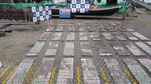 Sailors Seize Narco Sub Carrying 2.6t Of Cocaine And Two Dead Bodies