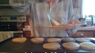 Whole Grain Applesauce Spelt Pancakes
