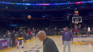 LeBron finishing up his warmup routine with some logo 3s and free throws: