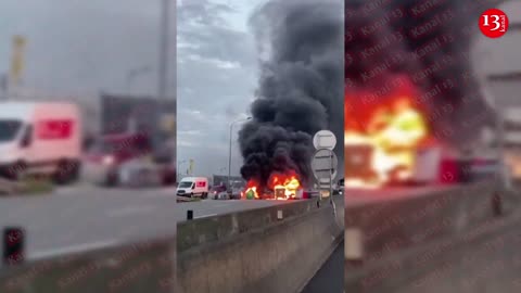 Road_blockade_burns_on_ninth_day_of_French_pension_reform