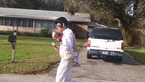 Elvis Spotting at the Space Coast Marathon