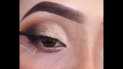 Smokey Glitter Eye Makeup