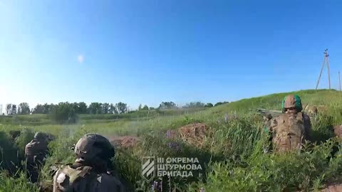 Ukrainians defend their land from russians