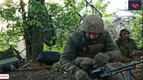 Horrible! Ukraine brutally kill one target Russian group in trenches on close combat