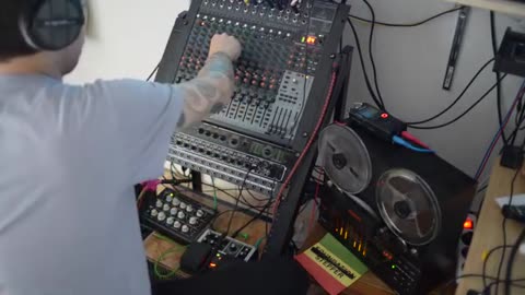 Dub Mixing with Behringer Xenyx X2442 USB