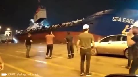 30 BIGGEST SHIP FAILS EVER CAUGHT ON CAMERA