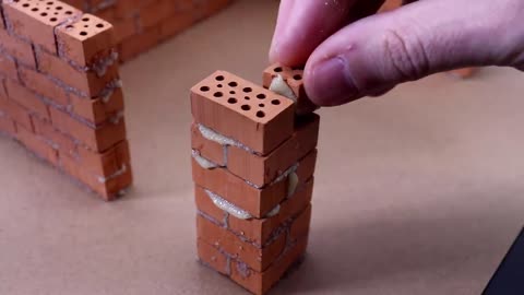 DIY Mini Garage with Mini Bricks