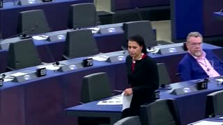 Swedish MEP cuts hair to stand with Iranian women