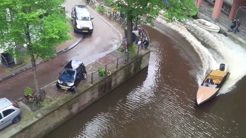 Car Chase Fail in Amsterdam