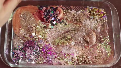 Mixing" Rosegold "eyeshadow, makeup,parts,glitters into slime. Satisfying slime vedio #Asmr