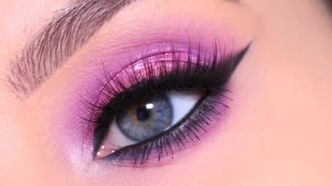 Purple Smokey Winged Eyeliner Makeup..!!