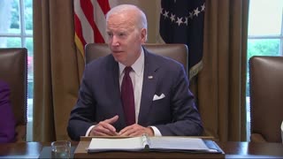 Clueless Biden Passes Presentation Off To Staffer
