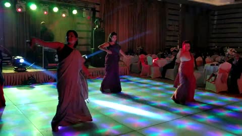 Surprise Dance එක 😍 | Nimantha & Vishalya Wedding Day #WeddingBells