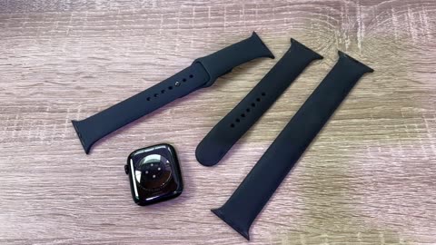 How to Remove Apple Watch Band