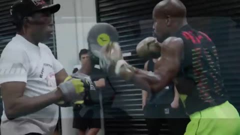 Champion boxing motivation (Workout music video)(720P_HD).mp4