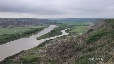 Y2Mate.is - Amazing Landscape on the Hill of Alberta Canadas Coolest Places-ox4lLB7fFBY-1080p-