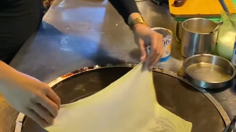 The Most Popular Roti Lady in Bangkok