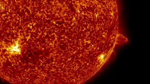 THERMONUCLEAR ART – THE SUN IN ULTRA-HIGH DEFINITION (4K) VIDEO