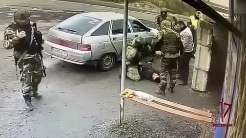 👨‍⚕️🇷🇺 Ukraine Russia War | Russian Soldier's Heroic Act | Saving a Man in DPR | RCF