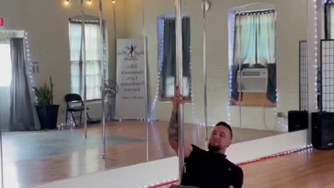 New trick I learned while trying pole fitness. What you guys think