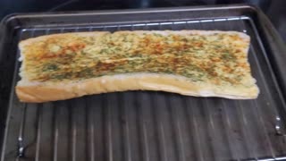 Garlic Bread Pizza