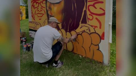 Рисую граффити на фестивале Free Hip-Hop Строгино. Graffiti festival