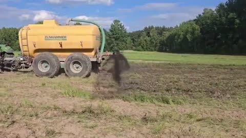 Polish Farmers Spray Manure At Border To Stop Illegal Aliens