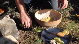 ASMR Campfire crispy fried tomato