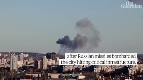 Russian missiles target Kyiv infrastructure leaving parts of city without water