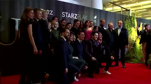 'Outlander' cast launch season six with London premiere