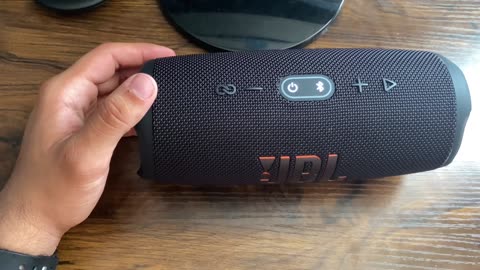 JBL Charge 5 - Unboxing