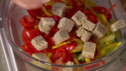 How to Make Martha Stewart's Panzanella _ Martha's Cooking School _ Martha Stewart