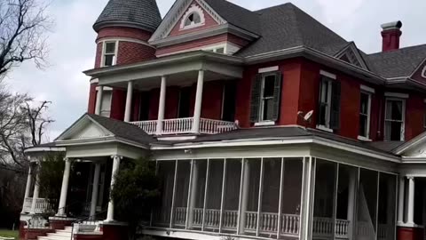 Victorian home tour