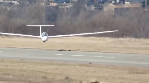 Plane Flies Too Close To Boeing 747