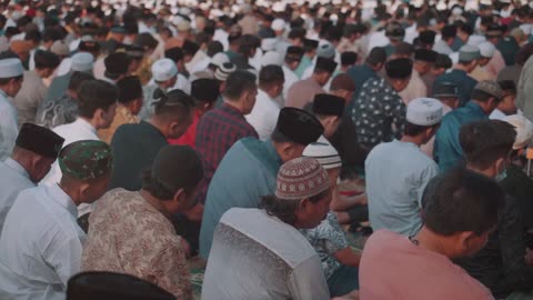 Eid al-Fitr A Journey Through Middle Eastern Traditions