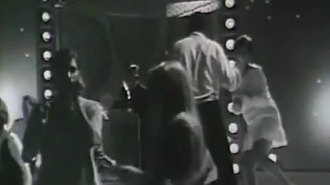 60s Oct 11 1969 American Bandstand "Pain" by The Grass Roots