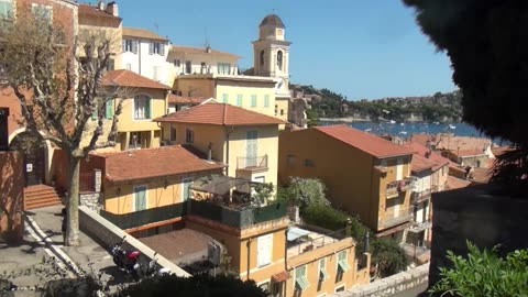 Exploring France August 2017 Part 3 Walking East in Nice Day 3