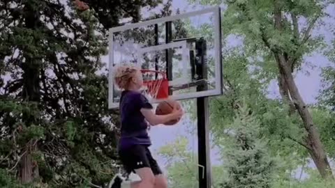 He leveled up 🔥 (via @Hoopin Nate) #basketball #dunk #dunkcontest