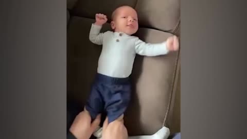 Baby funny moment with mom dad🤣🤣