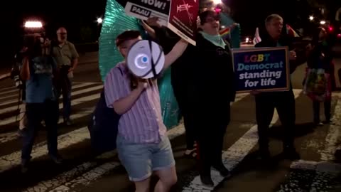 Protesters gather at U.S. Supreme Court over Roe v. Wade