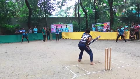 Short Boundary Cricket