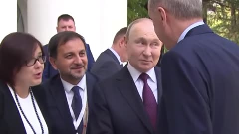 Putin y Erdogan se reúnen en la ciudad rusa de Sochi