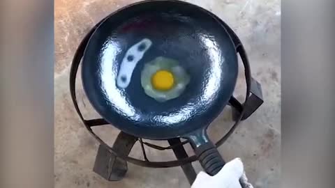 Cooking water and egg?