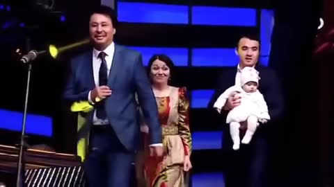 Uzbek Family at Indian Talent Show!
