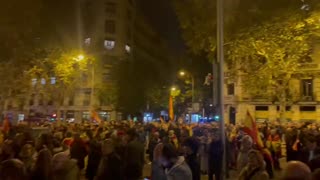 Spain: 17 days protesting against socialism coup. The media won't show you this