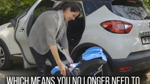 This Revolutionary Car Seat Transforms Into a Stroller with the Click of a Button