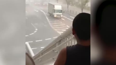 WOW - Terrifying scenes as Typhoon Hagibis hits Japan