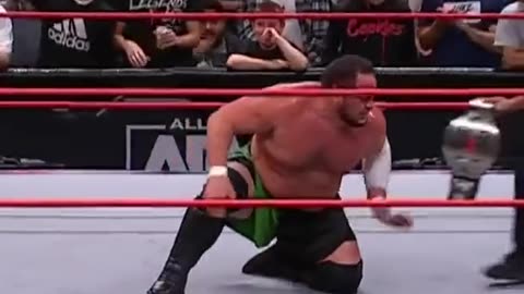 Samoa Joe retained The Ring of Honor championship 🔥#shorts #viral #trending #samoajoe #ringofhonor