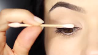 Beginners Eyeliner Makeup Tutorial How To Apply Eyeliner